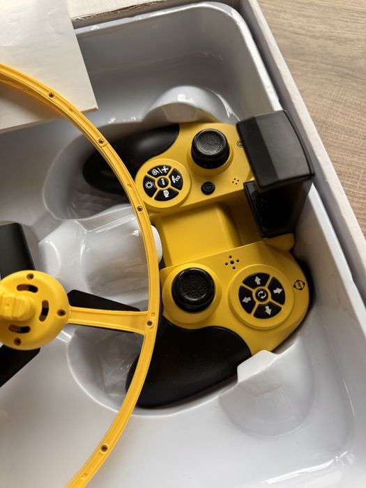 Радиоуправляемый Дрон (Квадракоптер) с камерой для детей и взрослых