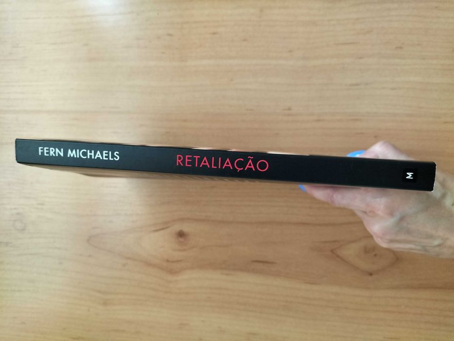 Livro "Retaliação"