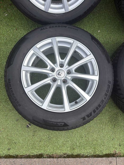 Диски R18 5x114.3 Renault Nissan Dacia (всесезонка Imperial 235/60 R18 на докатати)
