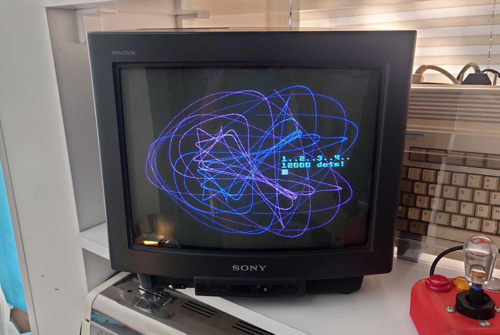 TV Sony KV-M1420D Amiga Commodore Atari