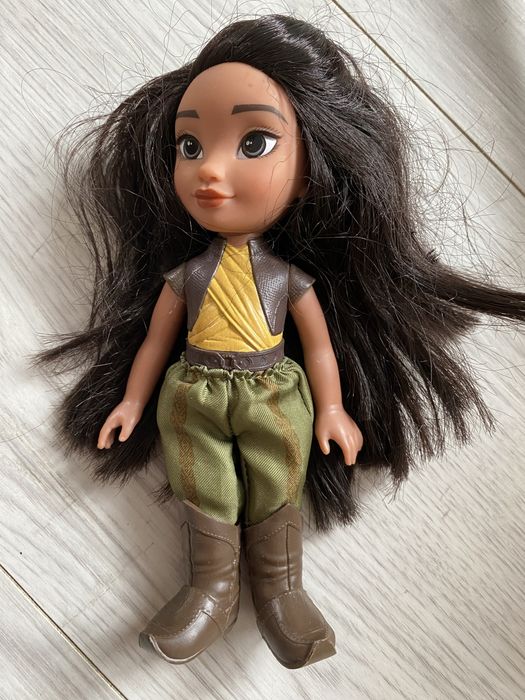 Disney Raya Ostatni smok Lalka Raya