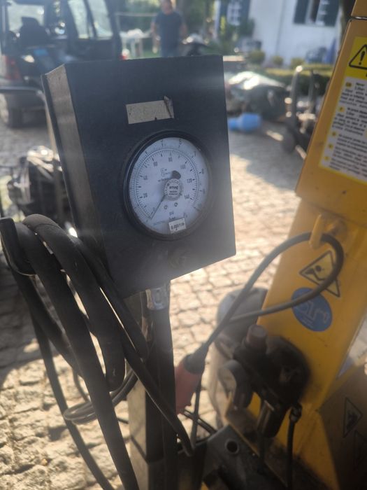 Máquina mudar Pneus e Calibragem