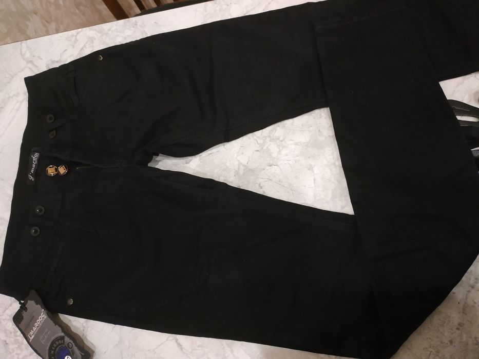 Джинсы женские черные