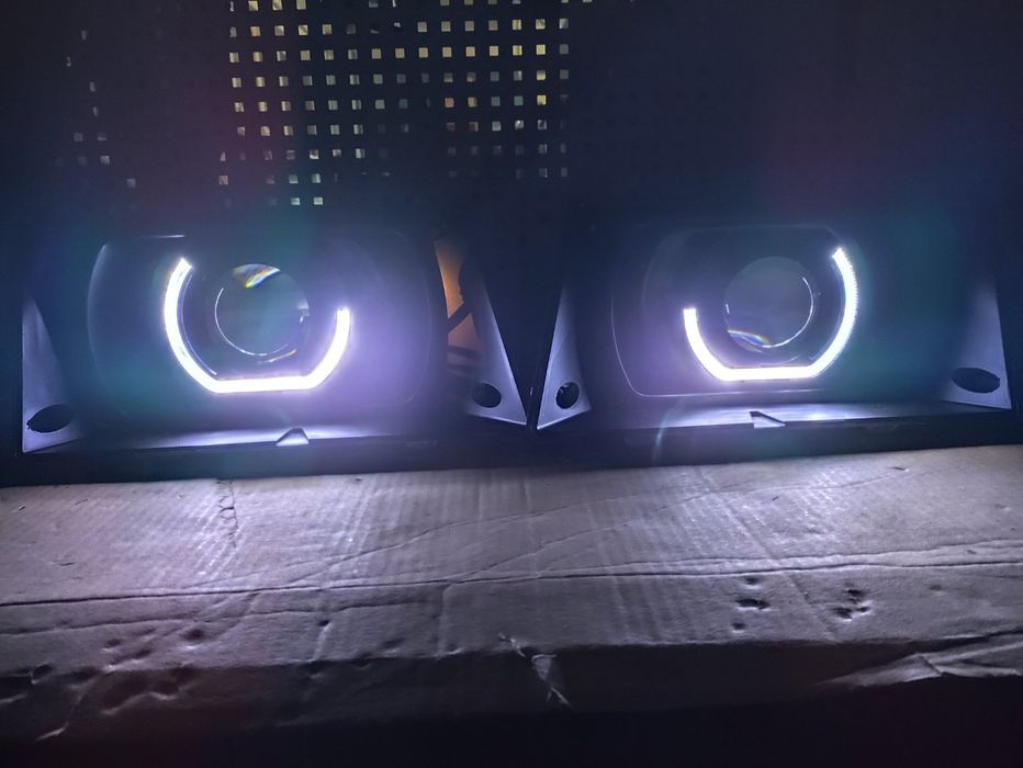Продам bi-LED 3.0" фары 2109