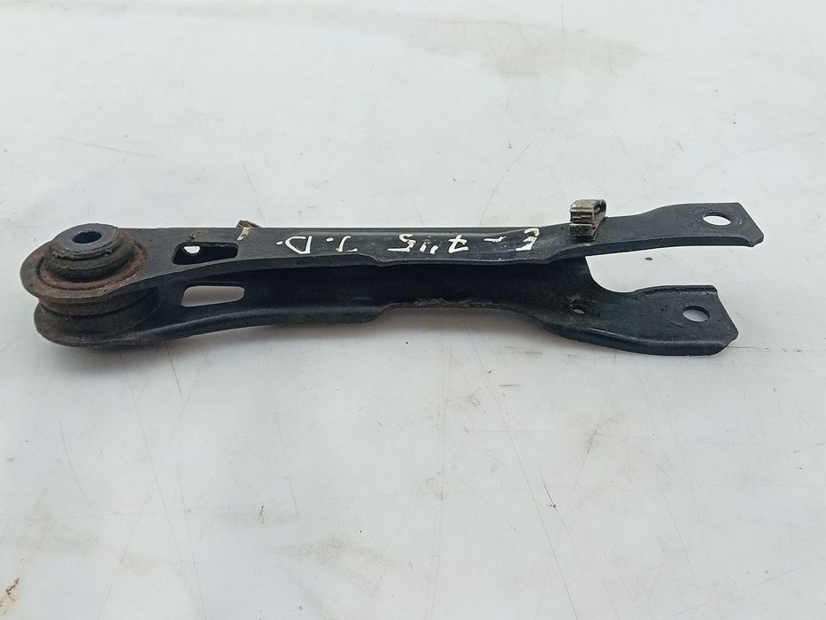 Braço de suspensão trás direito BMW X1 (E84)