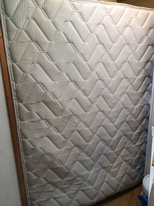 Colchão impec de molas