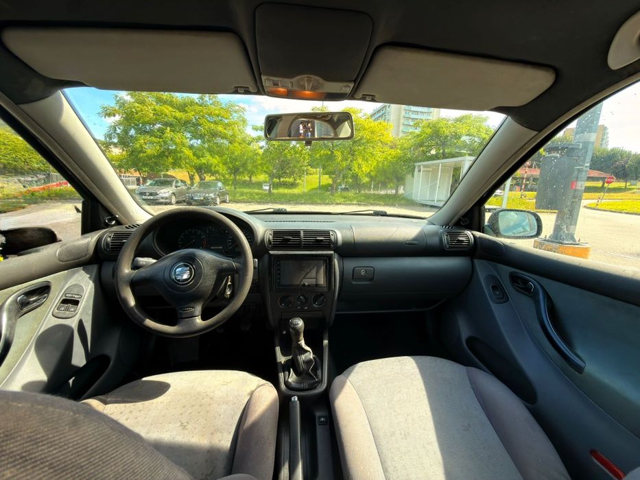 SEAT Toledo 1.6 gasolina