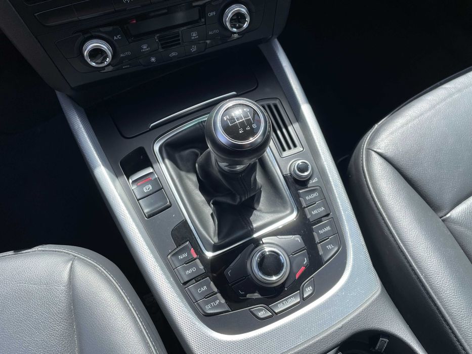 Audi Q5 2.0 TDi Business Line NACIONAL