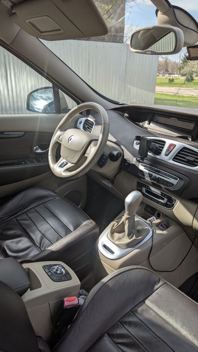 Renault Grand Scenic 2009