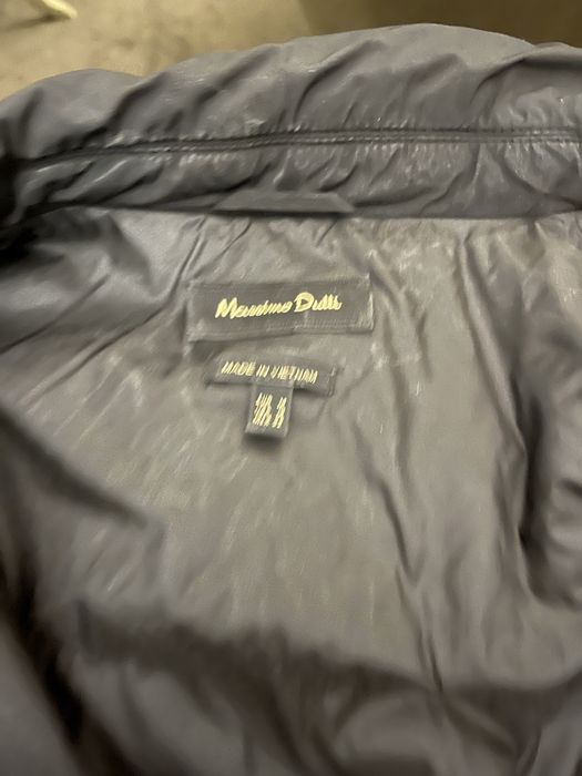 Wiosenny płaszcz damski Massimo Dutti M