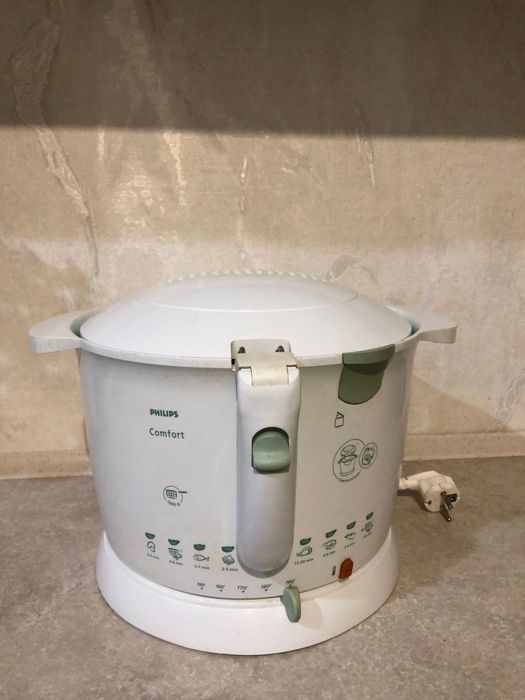 Фритюрниця PHILIPS Comfort