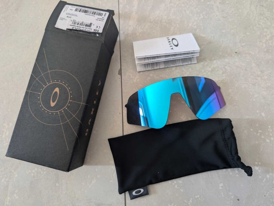 Lentes Oakley Sutro Lite Sweep Sapphire
