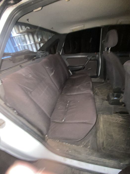 Opel Vecktra a 1992 1.8 бензин