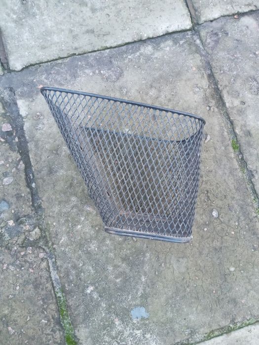 Колпак.  R- 13. Цілий.