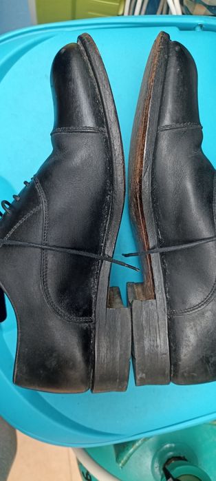 Sapatos de homem e sapatilhas para bicicleta