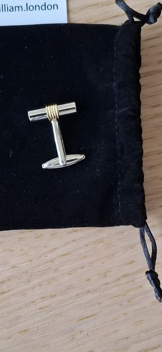 Botões de punho novos