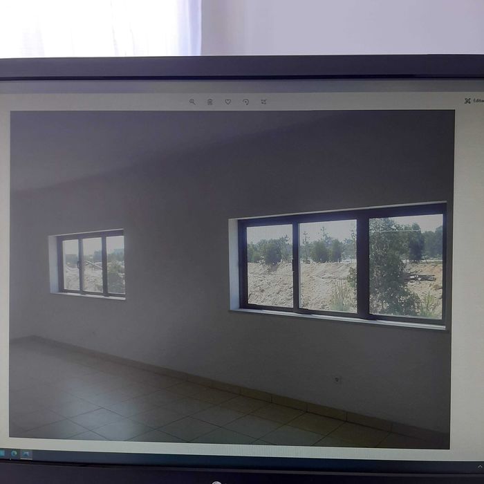 Arrenda-se Pavilhão