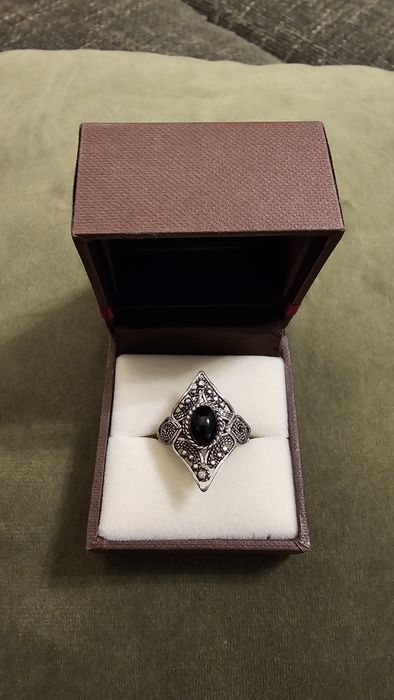 Czarny onyks srebro pierścionek retro