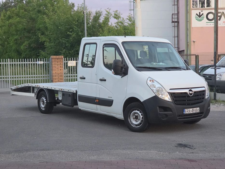 Opel Movano Master 7 osobowy doka /aluminiowa zabudowa / tyl naped 3 tony hak  Opel Movano Master 2.3 146Km 7 osobowy /3 t. Hak / aluminiowa zabudowa