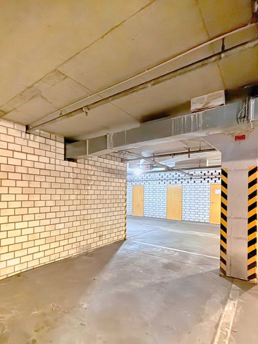 Stanowisko, miejsce postojowe w garażu podziemnym | ul. Narutowicza