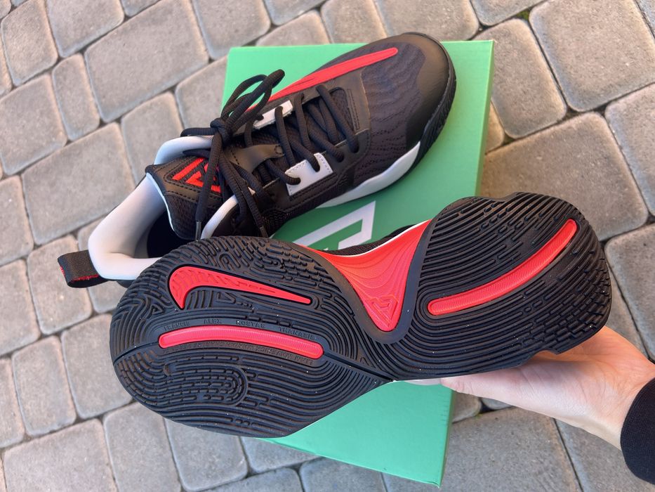 Кросівки Nike us 10