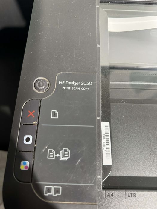 HP Deskjet 2050 (All-in-One).