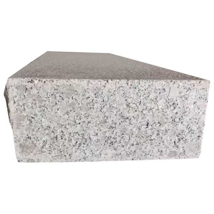 Stopień / Blok granitowy Fustone 130x35x15 cm – Płomieniowany