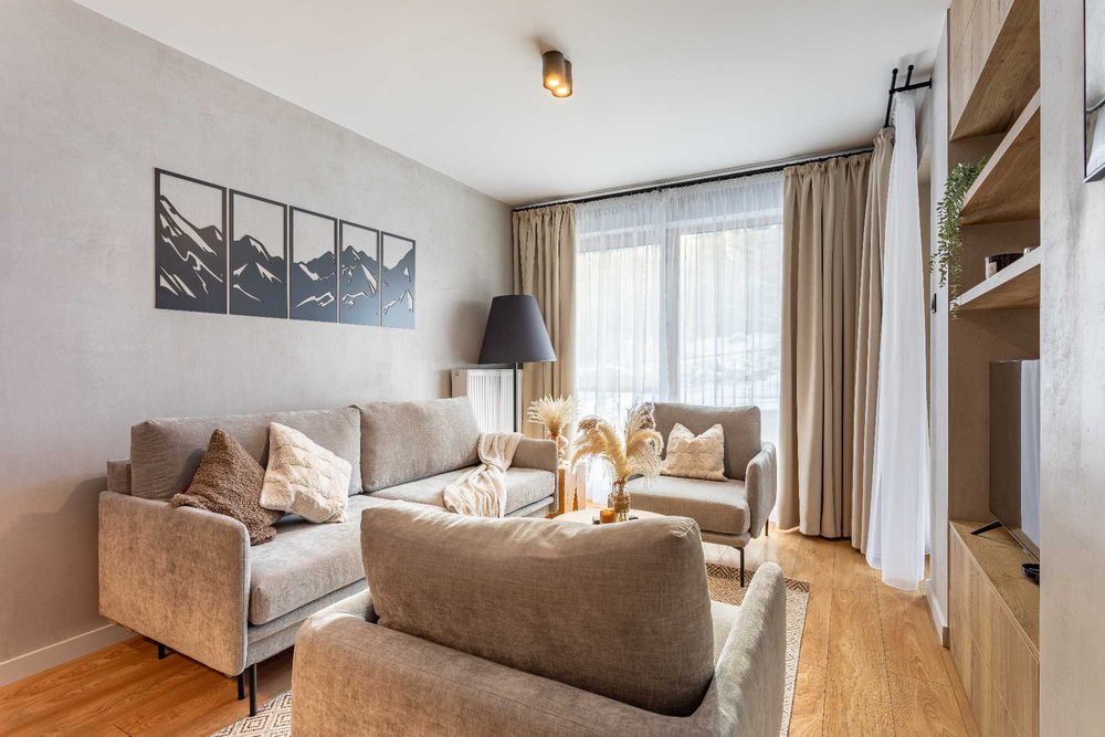 Apart Invest Mountain  Tree Apartment