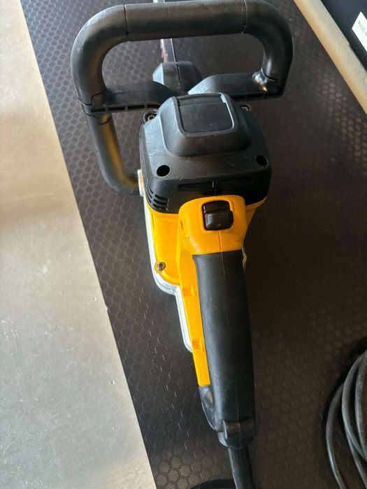 Alligator piła do pustaków DeWalt DWE397 w bardzo ładnym stanie