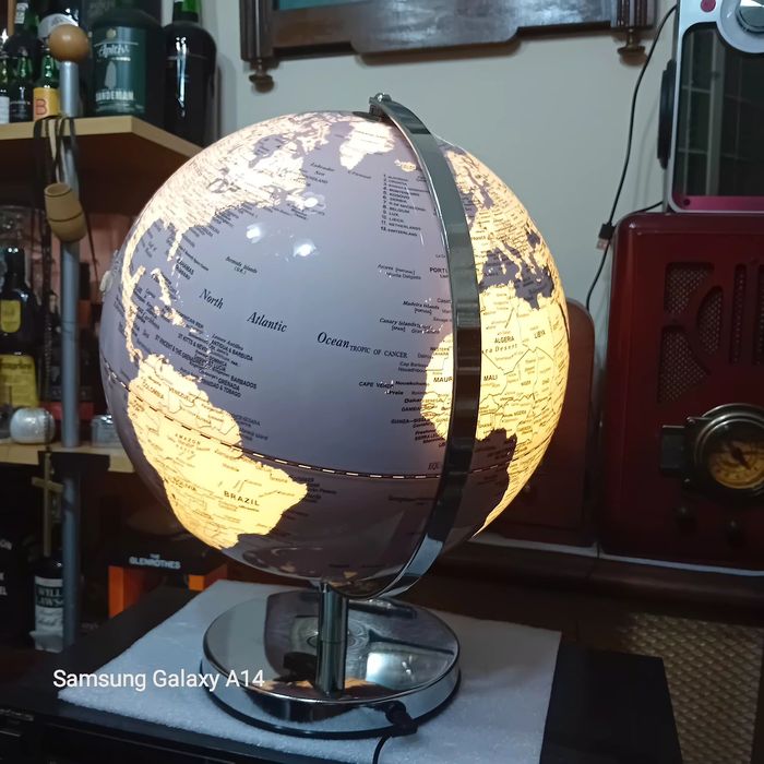 Glovo do planeta terra