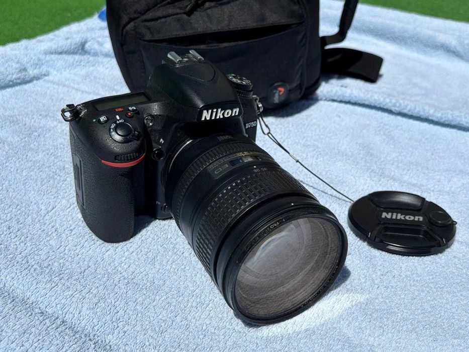 Nikon D750 + Lente AF-S Nikkor 28-300mm + Acessórios
