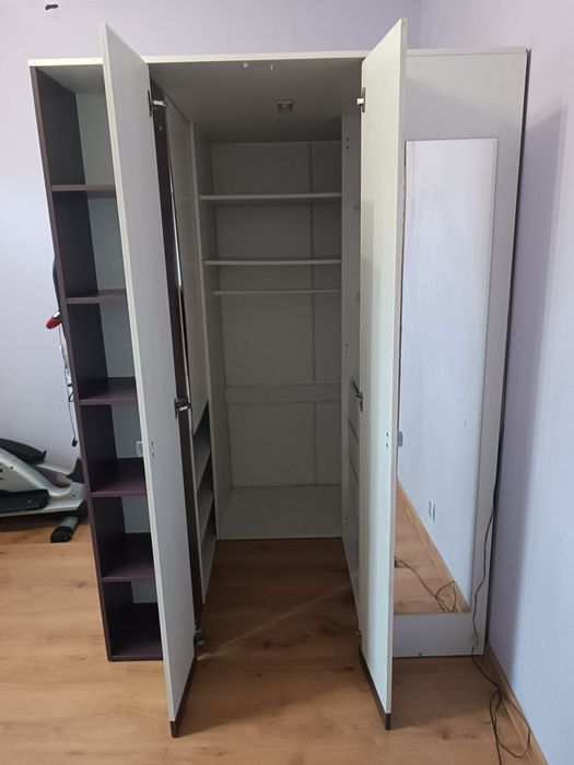 Garderoba dla chłopca lub dziewczynki