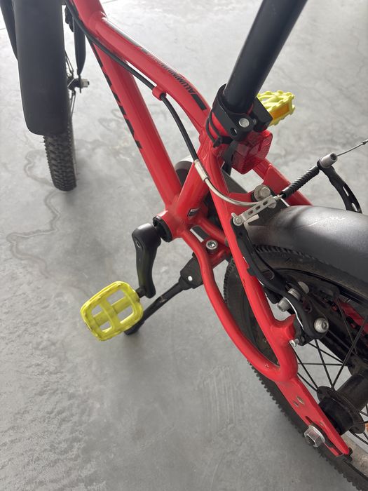 Bicicleta de Criança 16p 4-6 anos - excelente