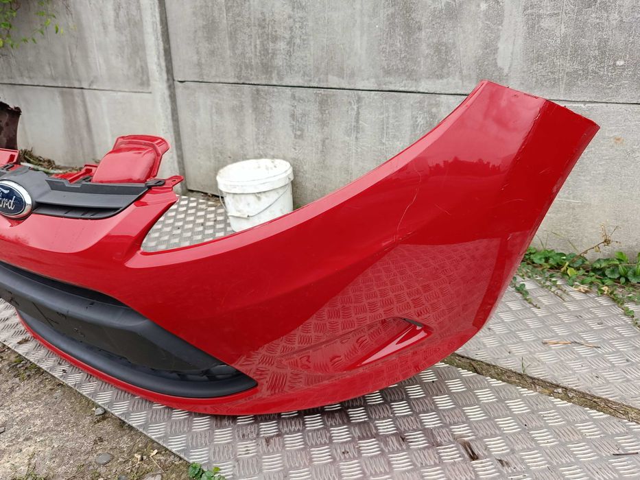 Zderzak Przedni Ford Fiesta MK7 / Kolor K9 / Czerwony