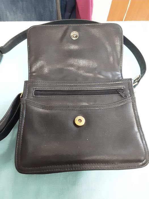 Black Leather Crossbody Bag64739162514434120