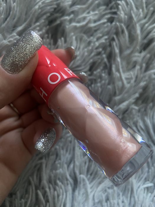 Błyszczyk SEPHORA collection Outrageous Intense, pomadka powiększająca