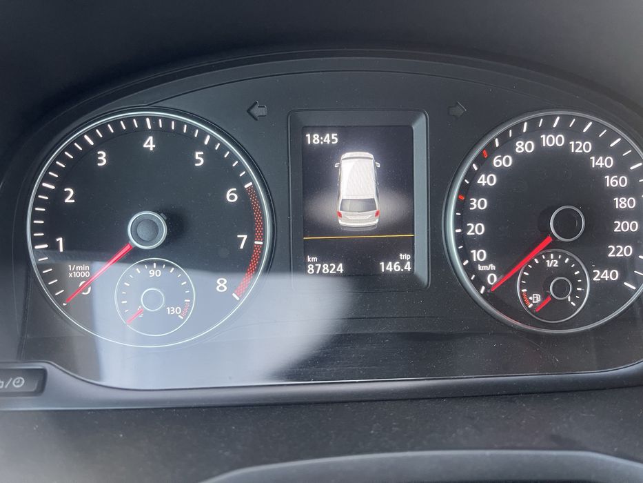 Volkswagen Caddy-7 osobowy LPG