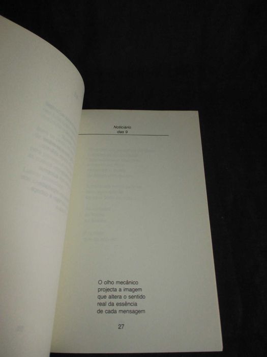 Livro Poemas Cívicos João Apolinário