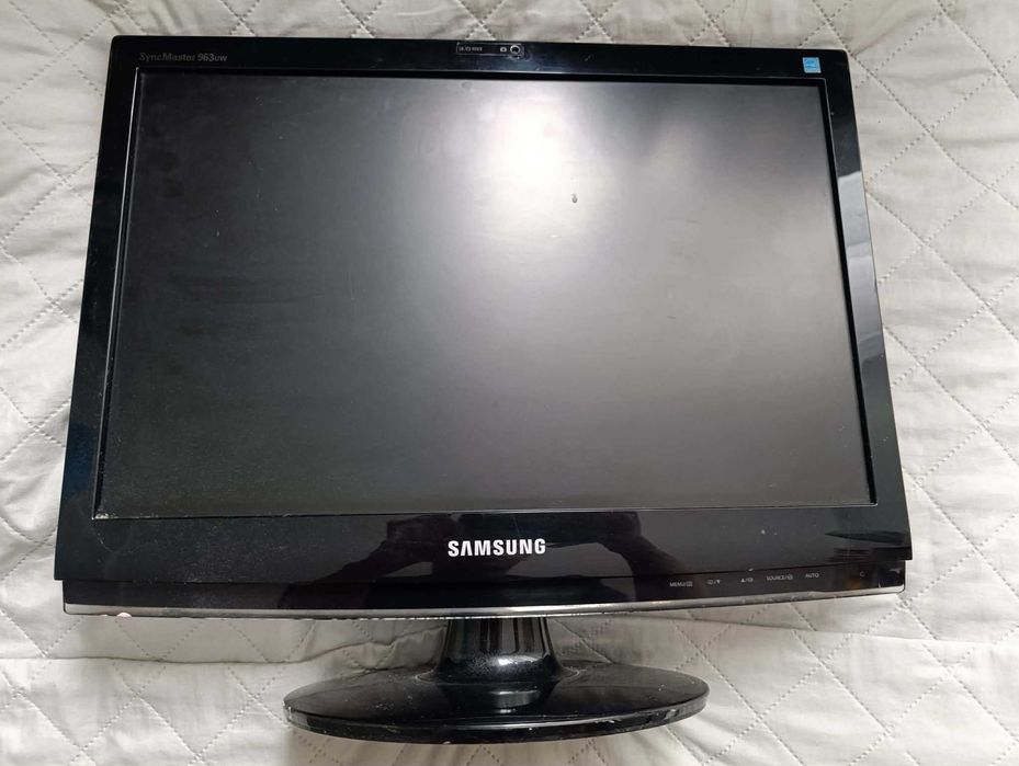 Monitor Samsung SyncMaster 963UW 19" Sprawny