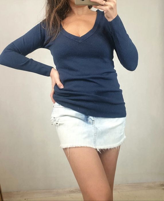 Granatowy sweterek akrylowy,  damski XS