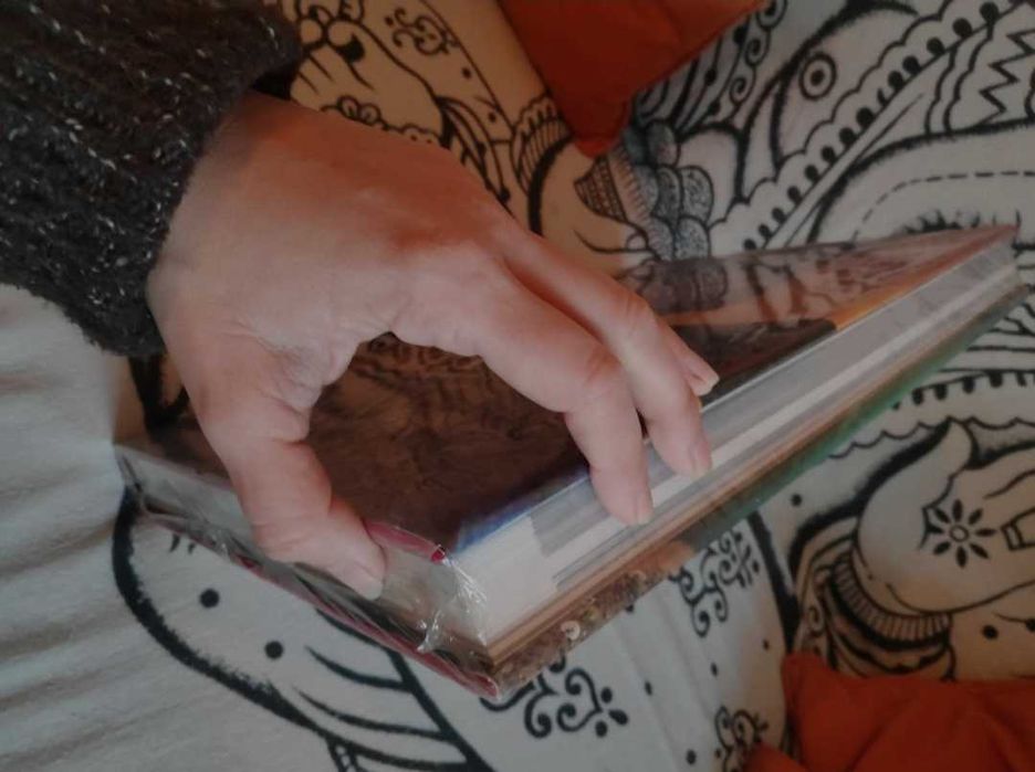 Livro  América and other work, Andres Serrano embalagem original