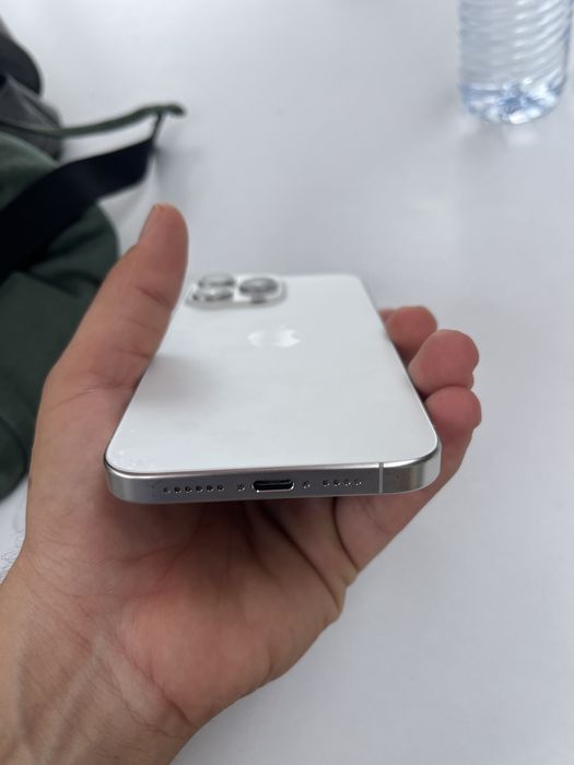 iPhone 15 Pro Max 256GB – Excelente Estado