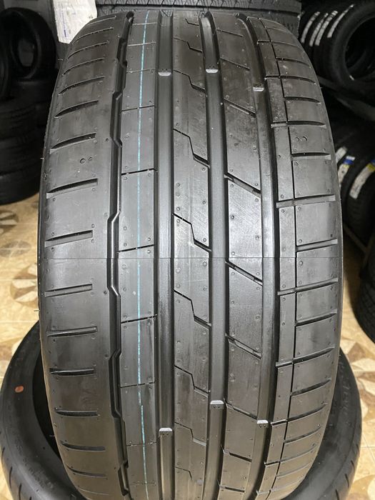 235/40/19 96W HANKOOK Ventus S1 evo 3
