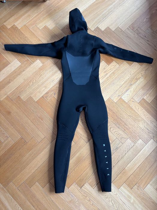 Pianka-Mystic-2025-Voltt Hooded 6/4/3 FZ Black-S