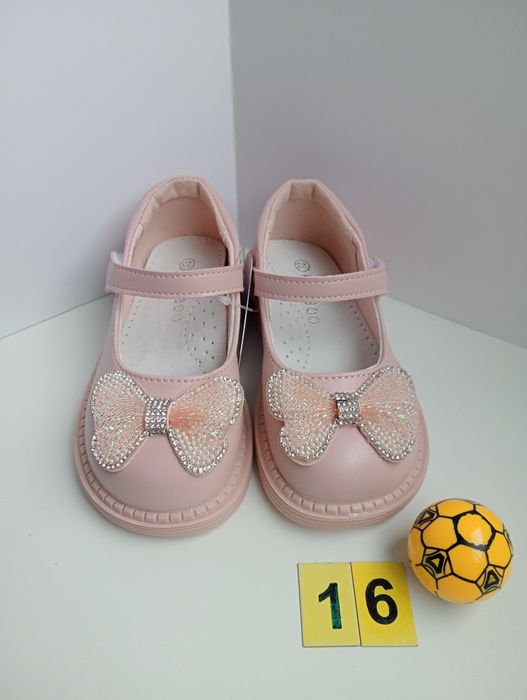 Туфлі для дівчинки рр. 21, 22, 24