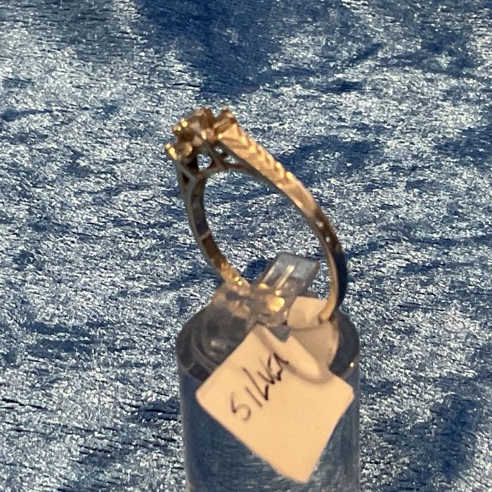 Anel prata white stone T,16,5 mm anúncios abaixo