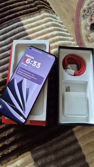 Продам Oneplus 10 pro