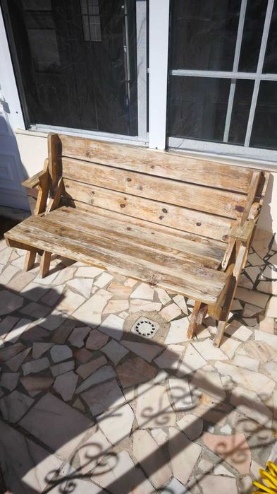 Banco que Vira Mesa de Jardim em Madeira, mesa de picnic