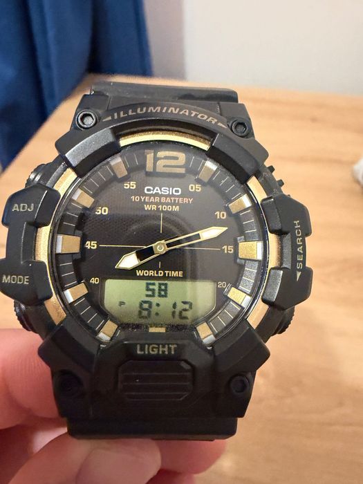 Zegarek CASIO 100zl