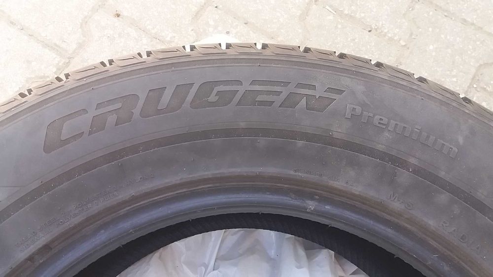 4 Pneus KUMHO 265/60/R18 110H Crugen 7